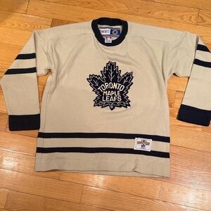 💎 RARE 💎 vintage heritage toronto maple leafs cozy knit jersey